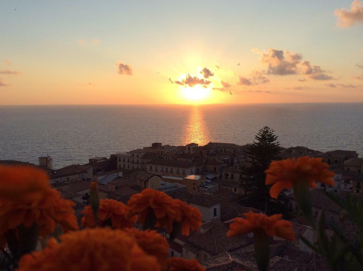Il Terrazzo Su Pizzo Apartamento Exterior foto
